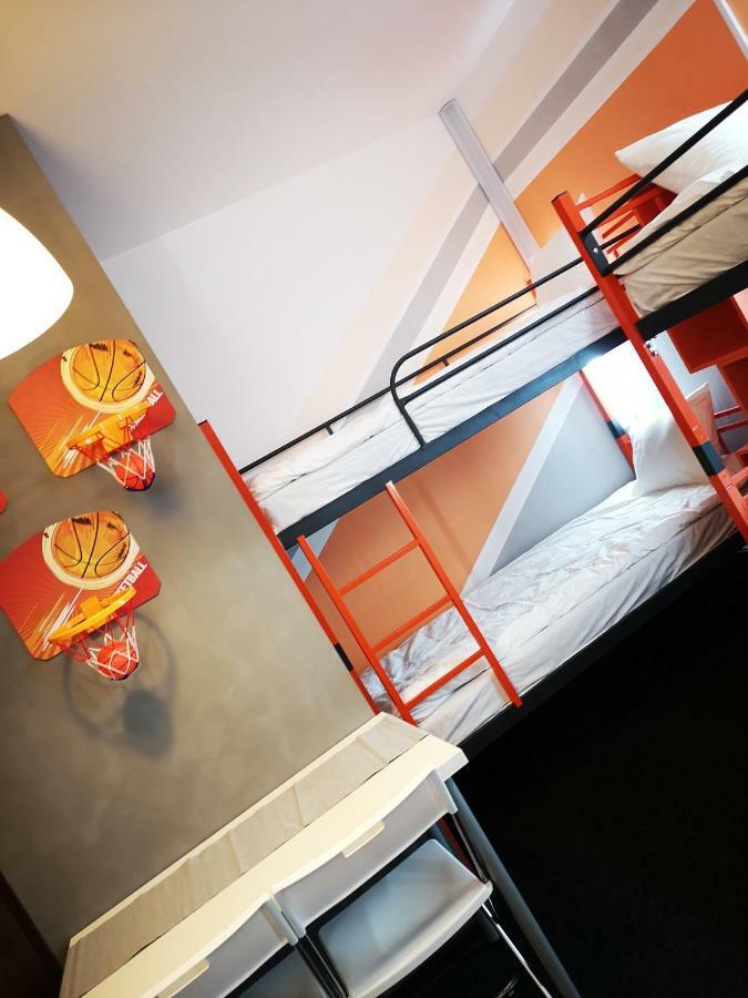 Danhostel Warschau Buitenkant foto